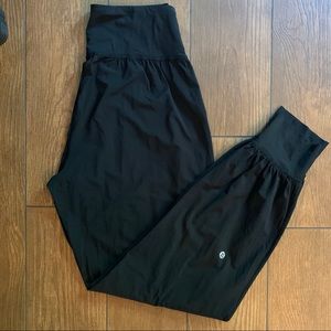 Lululemon Sunsetter Jogger - Black